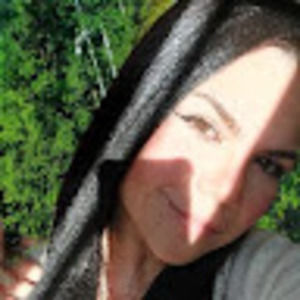 Meet your Posher, Isabel